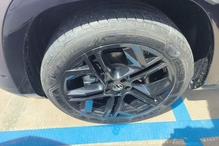 Used Volkswagen Teramont 2025 Tiguan Pro 450TSI Four-Wheel Drive Summit Edition
