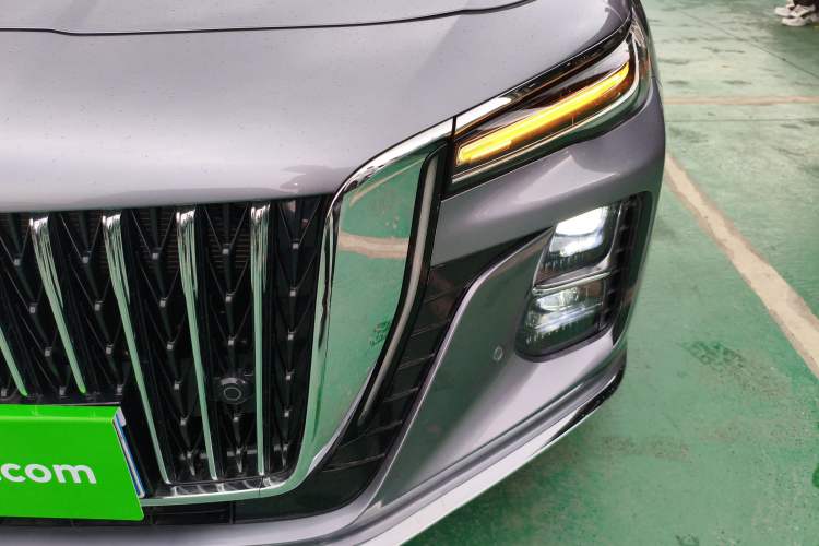 Used Hongqi H5 2024 2.0T Automatic Smart Connect Flagship Edition
