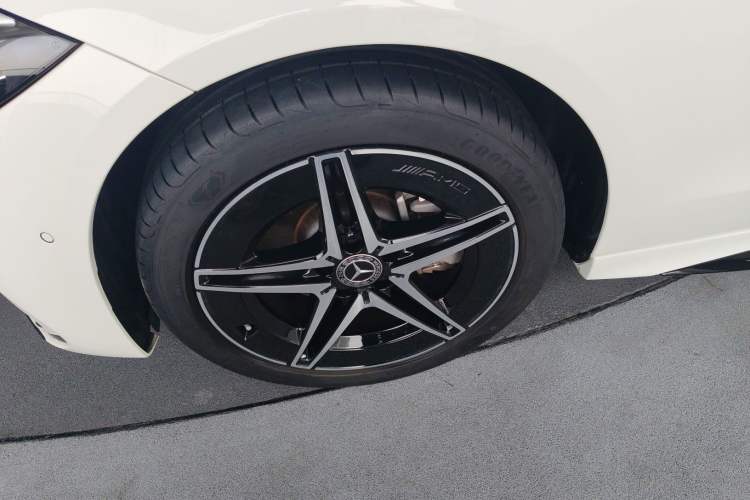 Used Mercedes-Benz C-Class 2025 C 260 L Obsidian Night Sport Edition Left Front Wheel Hub