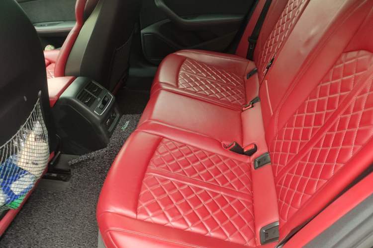 Used Audi S4 2023 S4 Avant 3.0TFSI Left Rear Seat