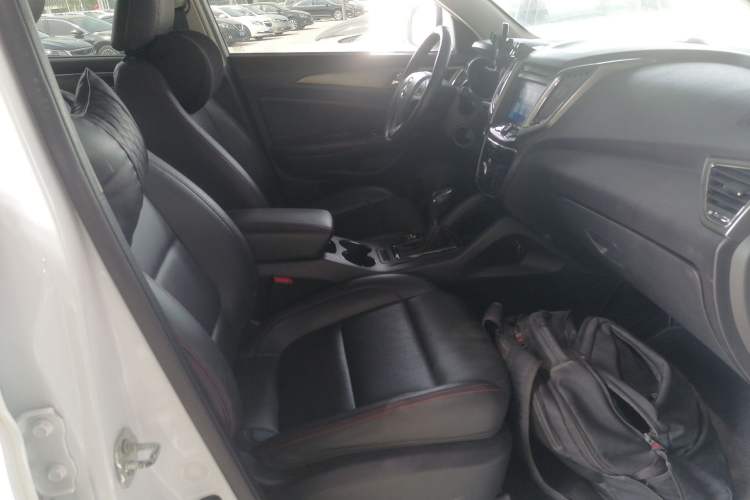 Used CHANGAN CS75 2016 1.8T Automatic Elite Model China V Standard
