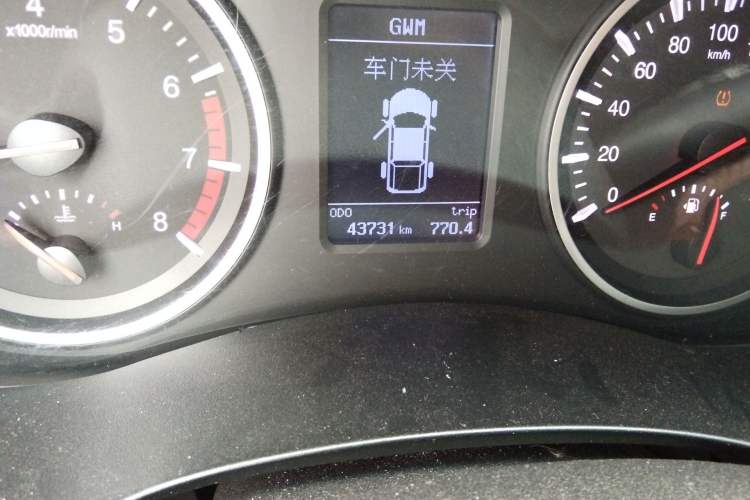 Used Great Wall Wingle 6 2017 2.4L Gasoline Two-Wheel Drive Elite Version 4G69