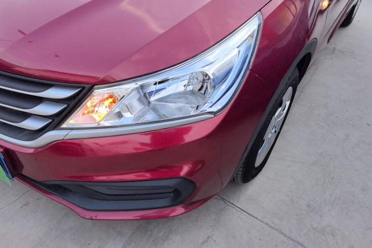 Used Baojun 310 2016 1.2L manual Comfort trim level
