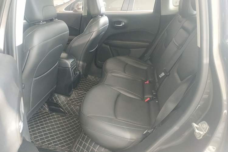 Used Jeep Compass 2017 200T Automatic Family Edition