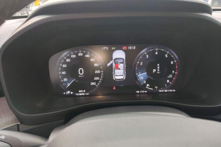 Used Volvo XC40 2022 T4 Four-Wheel Drive Smart & Luxurious Edition Instrument Cluster