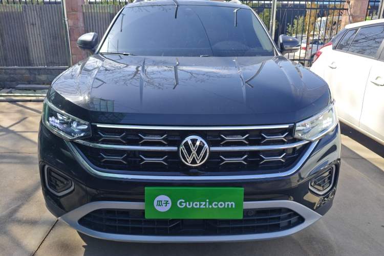 Used Volkswagen Tayron 2023 280TSI Two-Wheel-Drive Luxury Plus Advanced Version
