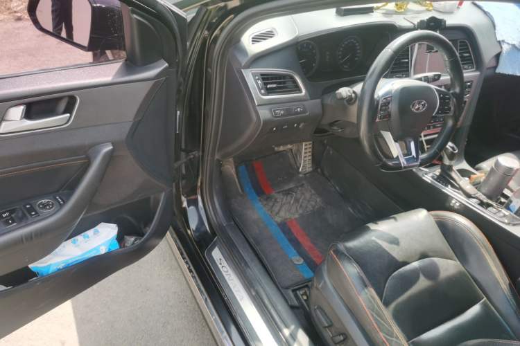 Used Hyundai Sonata 2015 1.6T GLX Advanced Model Driver Seat