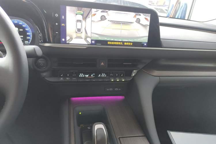 Used Toyota Crown 2024 2.5L Ultimate Edition Audio And AC Panel