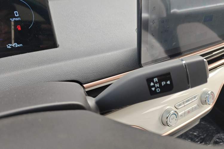 Used Cowin October 2026 Model Mate 305km Guoxuan Surfing Waves Edition