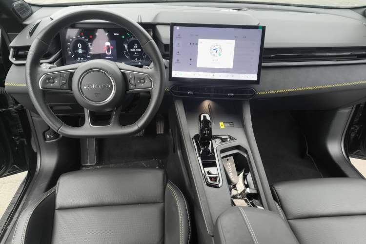 Used Lynk & Co 03 2023 1.5TD DCT JingPro