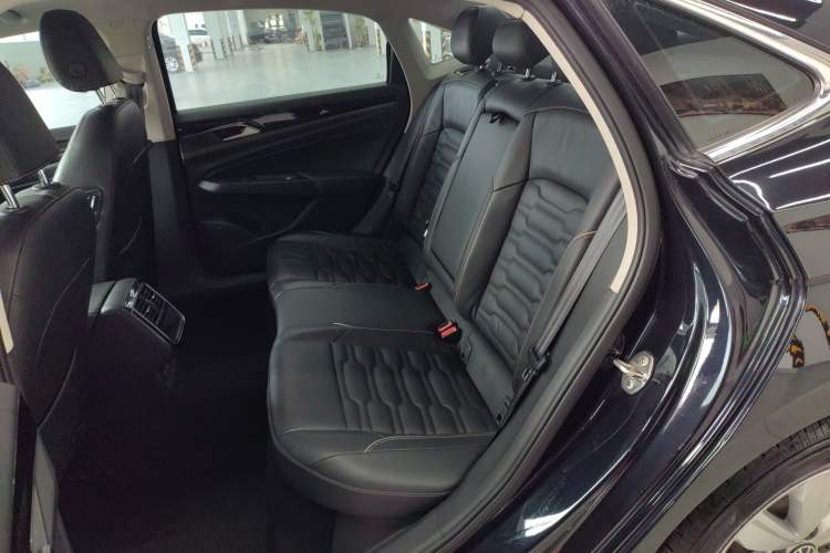 Used Volkswagen Passat 2021 330TSI Elite Edition