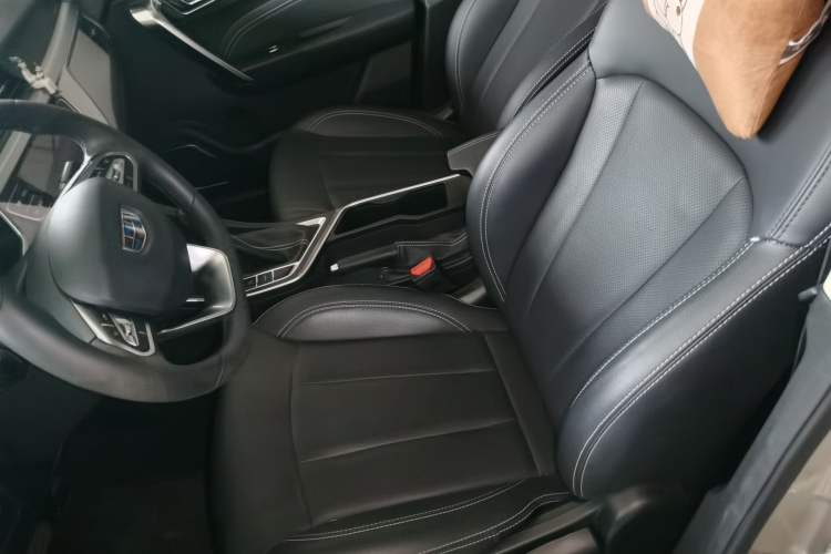 Used Geely Auto Vision X3 2019 Upgraded Model 1.5L CVT Prestige Version Left Front Seat