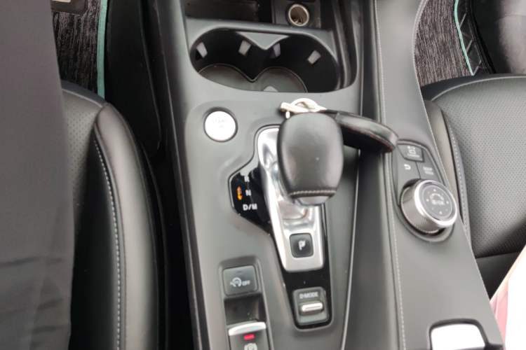 Used Infiniti QX50 2018 2.0T Four-Wheel Drive Elite Edition Gear Lever