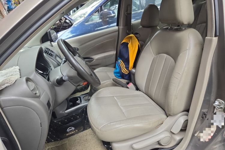 Used Nissan Sunny 2011 1.5XV Manual Luxury Edition Left Front Seat