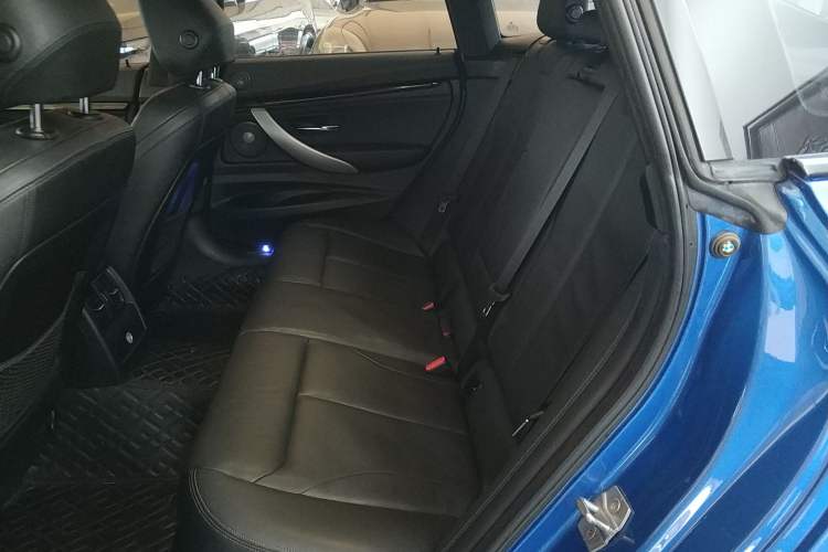 Used BMW 3 Series GT 2019 320i M Sport
