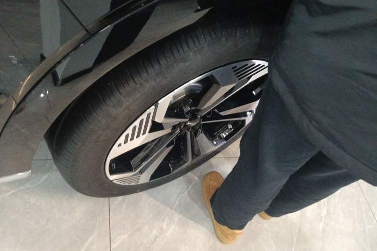 Used Wey Lanshan 2025 Four-Wheel Drive Ultra