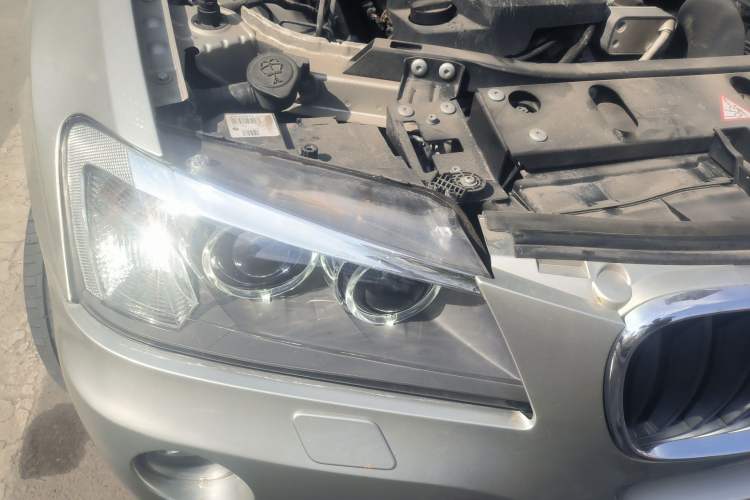 Used BMW X3 2013 Facelifted xDrive20i Luxury Edition Right Front Headlight