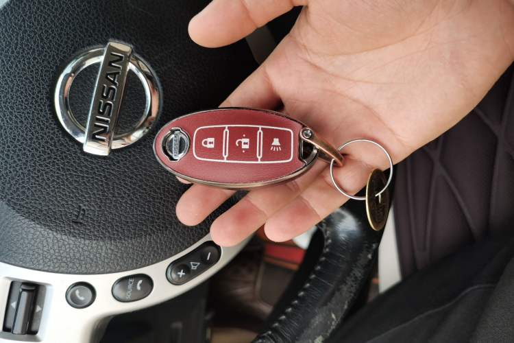 Used Nissan Qashqai 2012 2.0 XL Fire CVT 2WD Vehicle Key