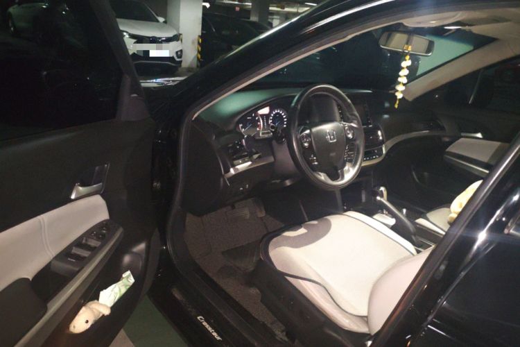 Used Honda Crosstour 2014 2.4L Luxury Edition