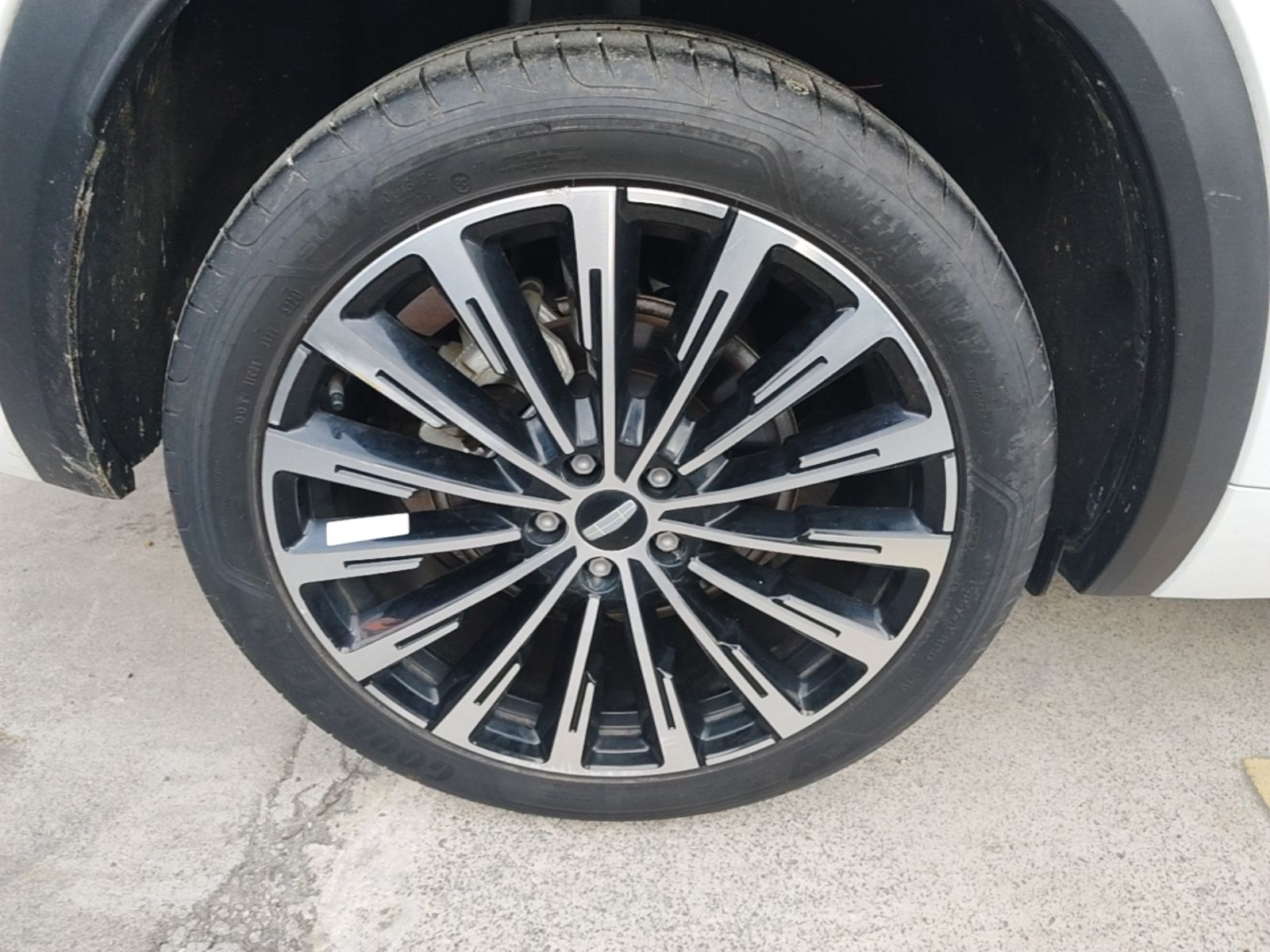 Geely Auto Monjaro L 2025 Dongfang Yao 2.0TD Automatic Lanxing Edition — снимка 11