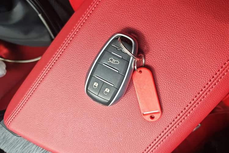 Used Alfa Romeo Giulia 2019 2.0T 280HP Luxury Edition