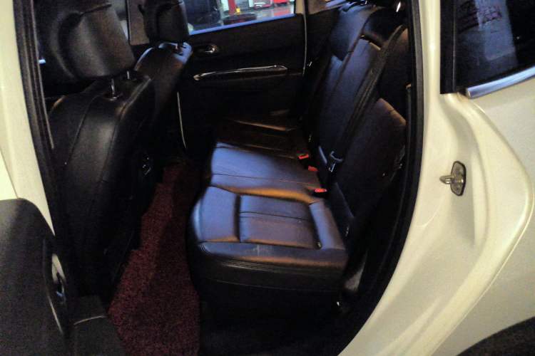 Used Peugeot 3008 2014 1.6THP Automatic Enjoyment Edition Left Rear Seat