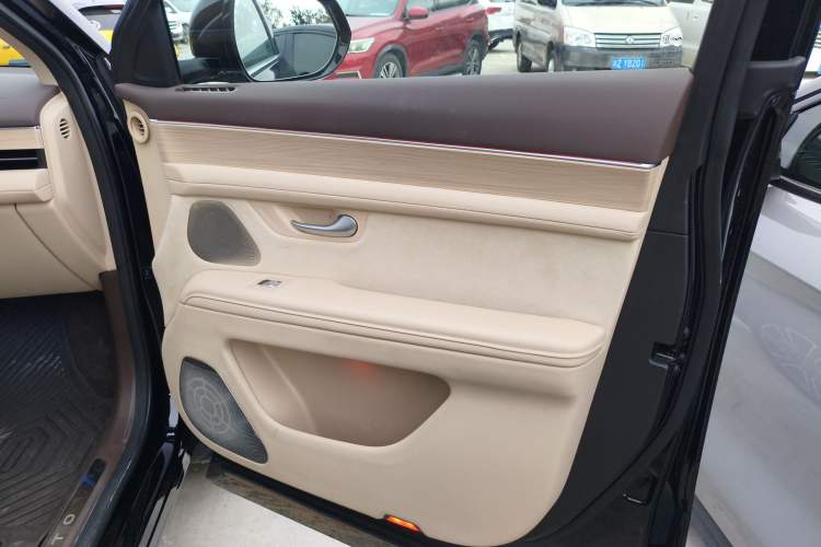 Used Hima AITO M7 2024 1.5T Intelligent Driving 4WD Ultra Version 6 Seats