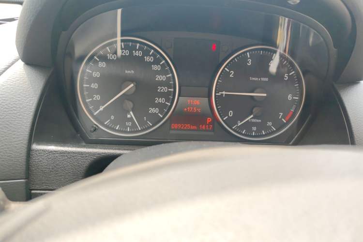 Used BMW X1 2012 sDrive18i Luxury Edition