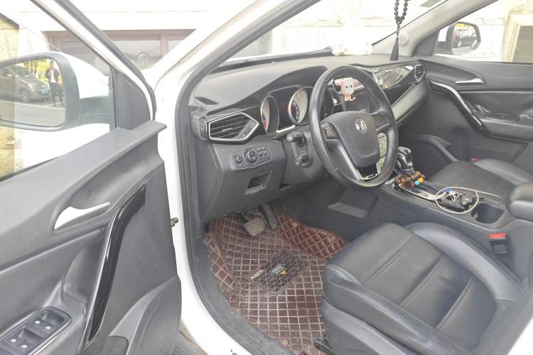 Used MG GS 2016 1.5TGI TST Luxury Edition Driver Seat