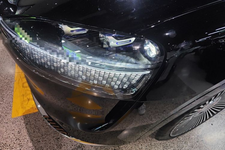 Used Hima AITO M9 2025 Extended-Range Ultra Version 52 kWh 6-Seater
