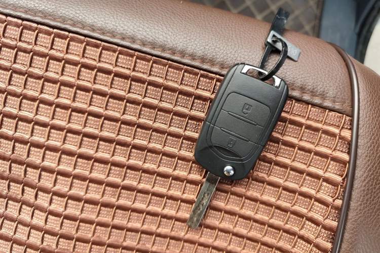 Used Wuling Yangguang 2025 Model 400km Bus Edition—Comfort Edition