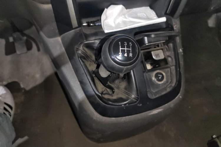 Used Jinbei Express 2018 2.0L Standard Version V19