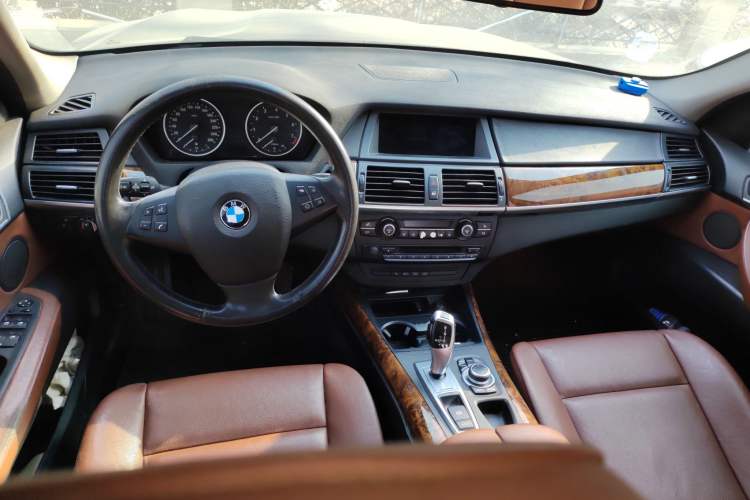 Used BMW X5 2013 xDrive35i Leading Model
