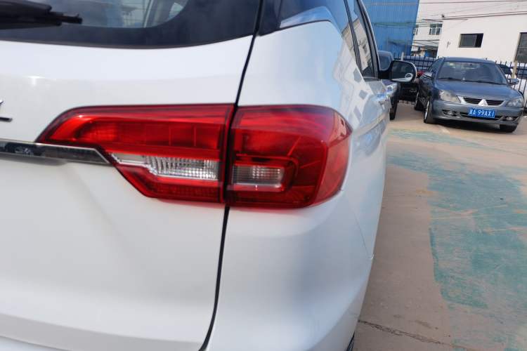 Used Haval M6 2018 1.5T Manual Two-Wheel Drive Urban Model
