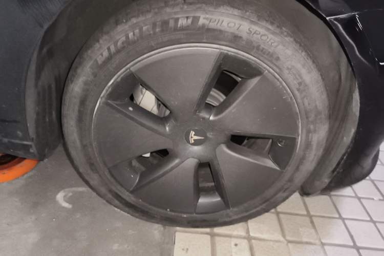 Used Tesla Model 3 2022 Rear-Wheel-Drive Version