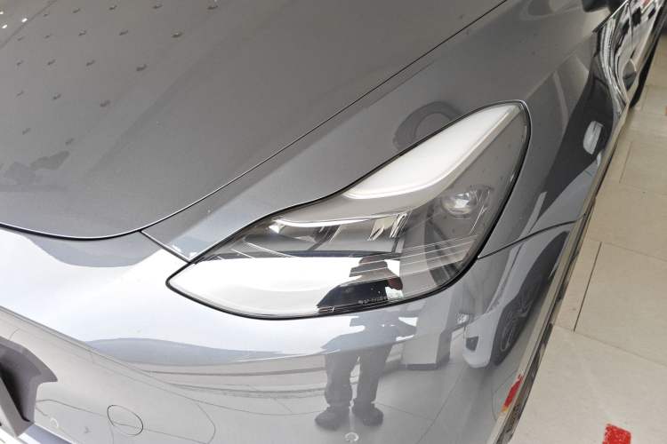 Used Tesla Model Y 2022 Performance High-Performance All-Wheel-Drive Version Left Front Headlight