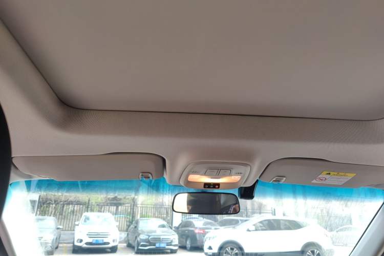 Used Chevrolet Orlando 2020 Light Hybrid Redline 530T Automatic Enjoyment Edition (5+2 Models) Headliner