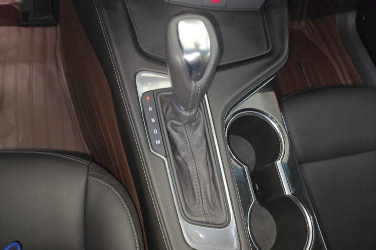 Used Cadillac CT4 2022 28T Fashion Edition Gear Lever