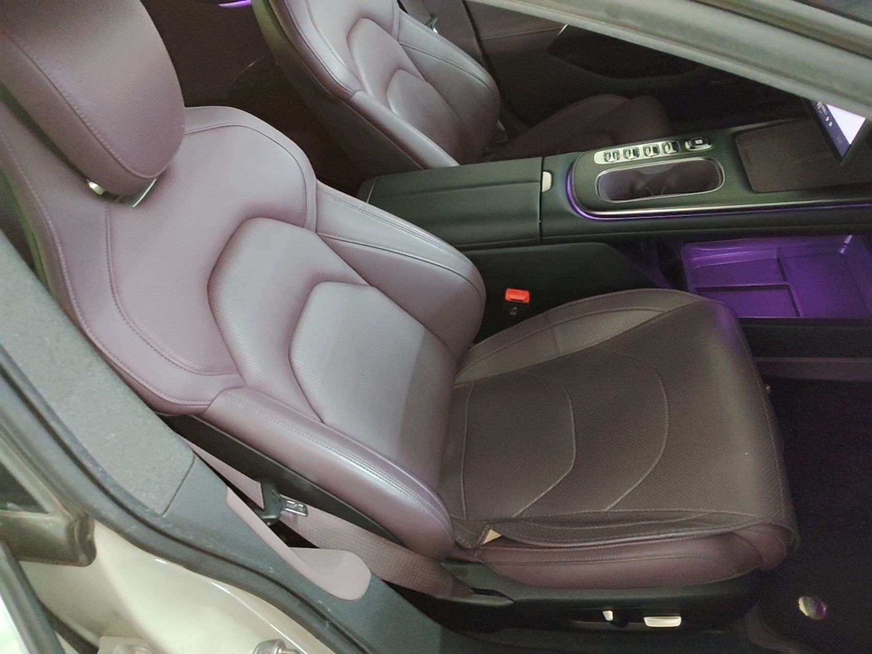 Xiaomi Auto SU7 2024 Rear-Drive Ultra-Long Range Advanced Pro-Level Intelligent Driving Version — снимка 19