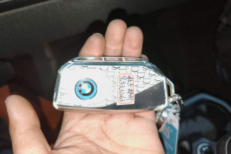 Used BMW iX 2022 xDrive40