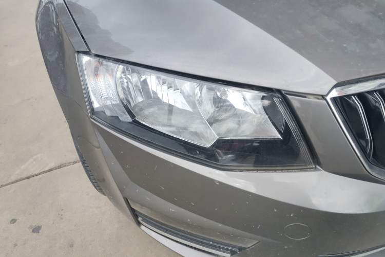 Used Skoda Octavia 2017 1.6L Automatic Chuanxing Edition
