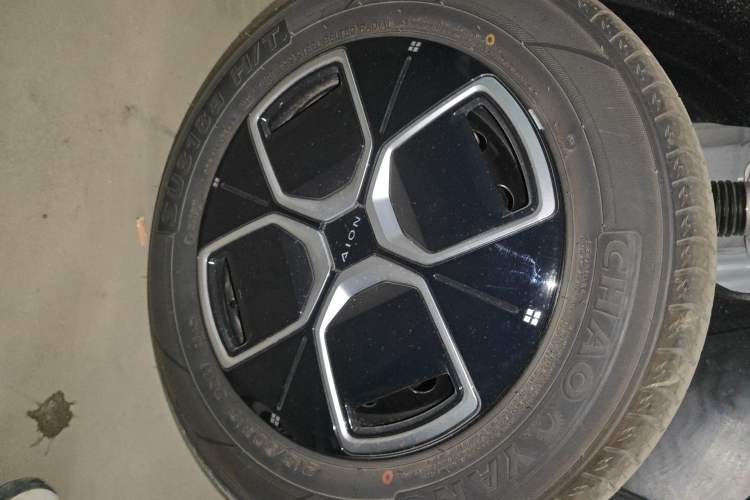 Used AION UT 2025 330 Star Edition