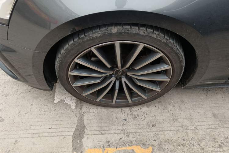 Used Audi A5 2024 Sportback 40 TFSI quattro Luxury Dynamic Model Exterior 4