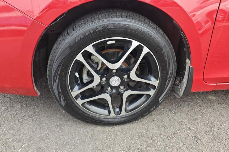 Used BYD G5 2014 1.5TID Automatic Flagship Model