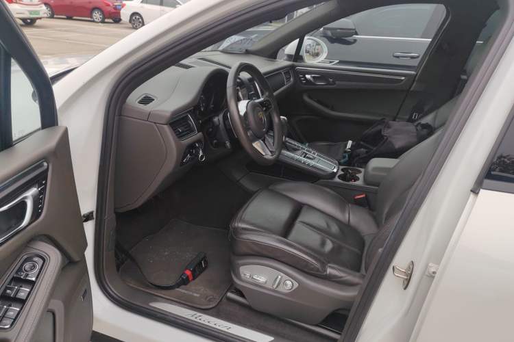 Used Porsche Macan 2016 Macan 2.0T