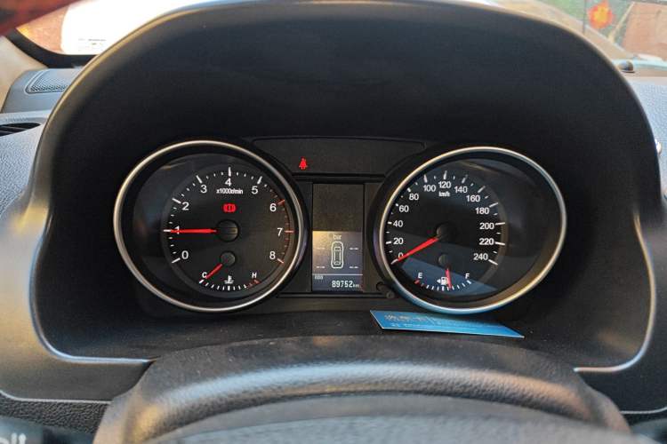 Used Haval H6 2016 Upgraded Model 1.5T Manual Two-Wheel Drive Elite Version