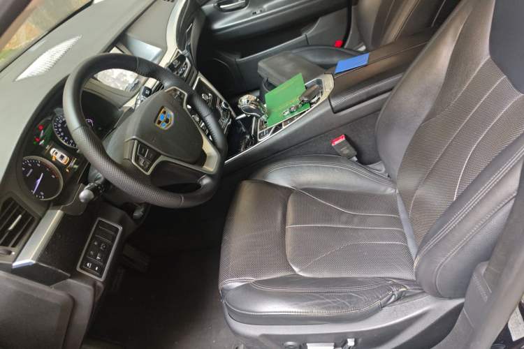 Used Geely Auto Emgrand GT 2015 2.4L Comfort Model
