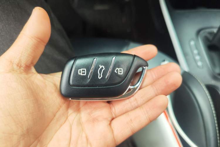 Used Roewe Clever 2022 311km QiQi BoBo Edition
