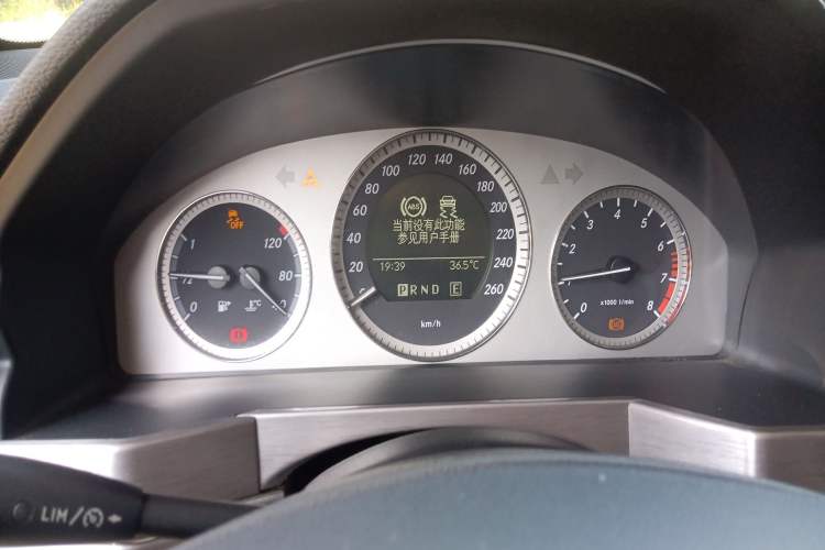 Used Mercedes-Benz GLK-Class 2011 GLK 300 4MATIC Fashion Model Instrument Cluster