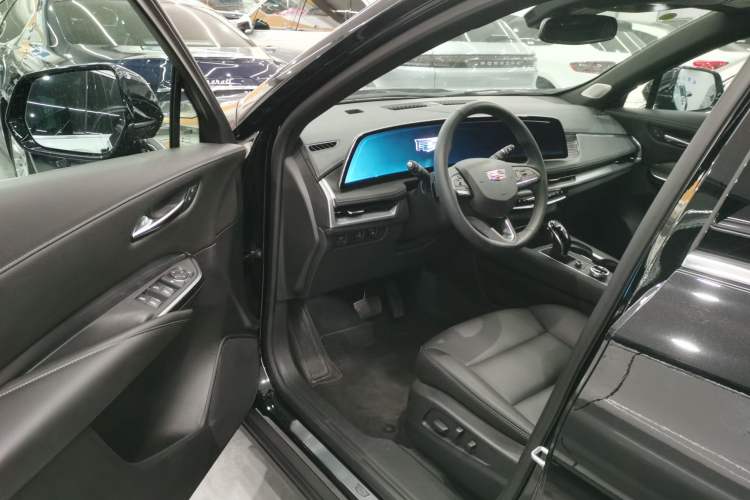 Used Cadillac XT4 2024 28T Two-Wheel-Drive Luxury Version Driver Seat
